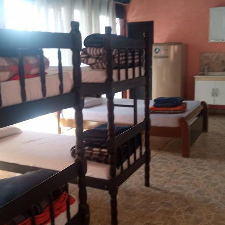 Hostel Limao Doce Нова-Фрибургу Экстерьер фото
