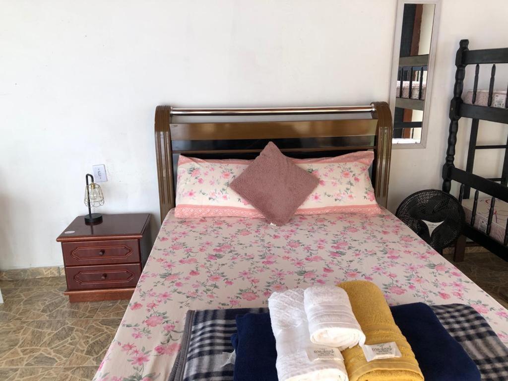 Hostel Limao Doce Нова-Фрибургу Экстерьер фото